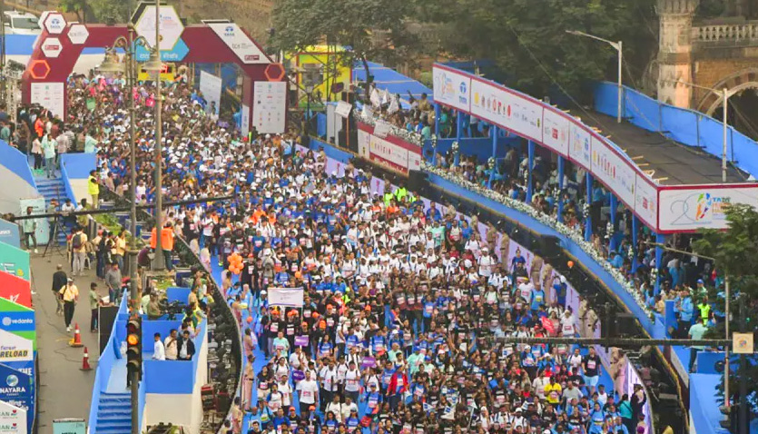 Mumbai Marathon runners